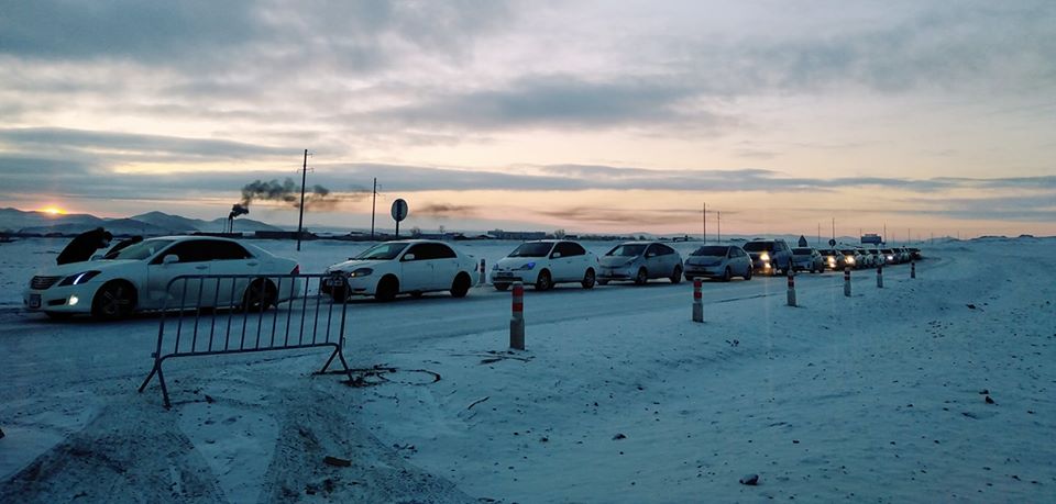 Өвөрхангай аймгийн Онгийн голын пост. Өглөөний 08:00 цаг.